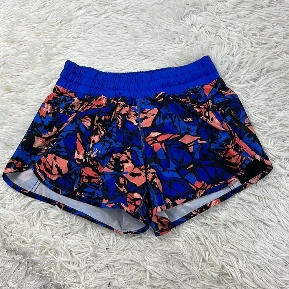 Lululemon Tracker Short IV (4-way Stretch) Paint Storm Harbor Blue Multi / Black